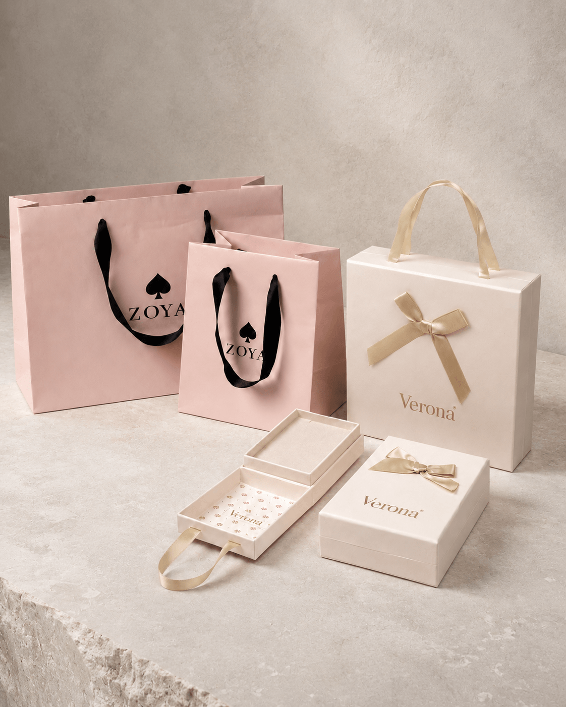 Carrier & gift bags